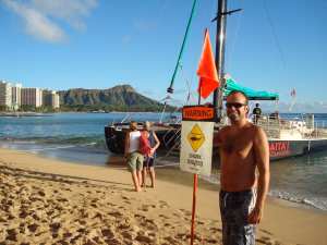 shark-in-waikiki-16-nov-2008